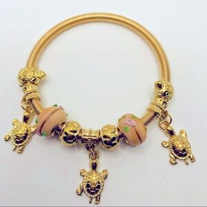 Bracelet Turtles Bracelet Light Peach Glass beads